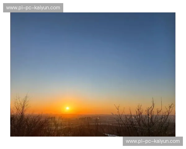 橘色余晖下的京鲁对峙：输了比分，却赢回了最滚烫的灵魂
